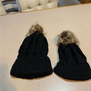 New 2 pc mommy and me Knit hats